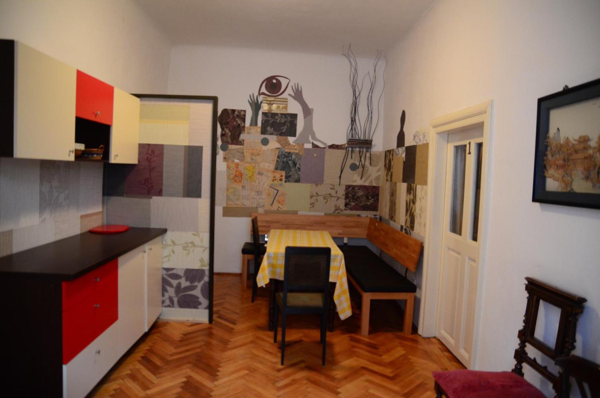 Hostel Pangeea Сибиу Номер фото